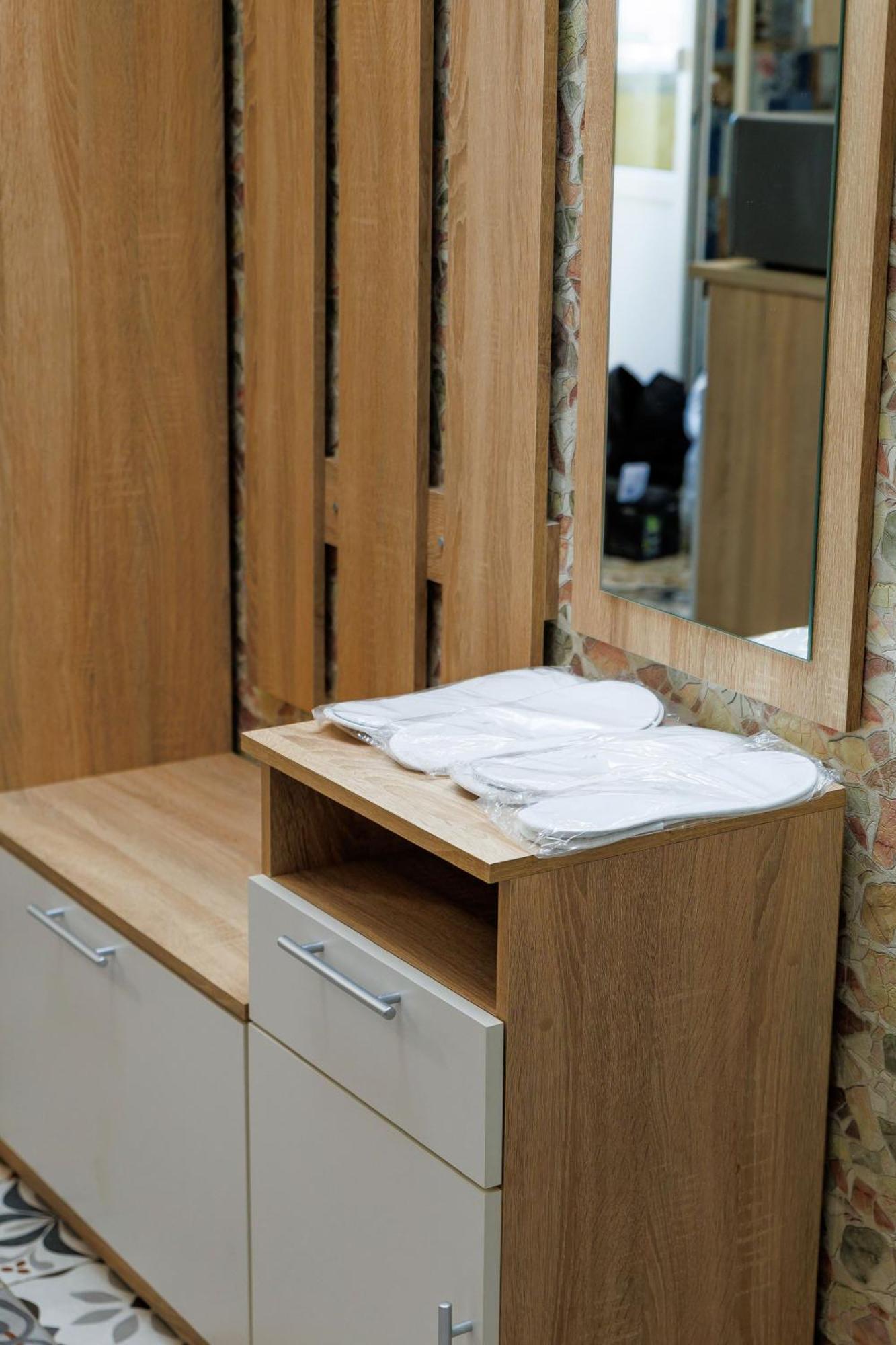 Alexapartments: 2-room Flat With 4 Beds, Ac & 24/7 Self Check-in