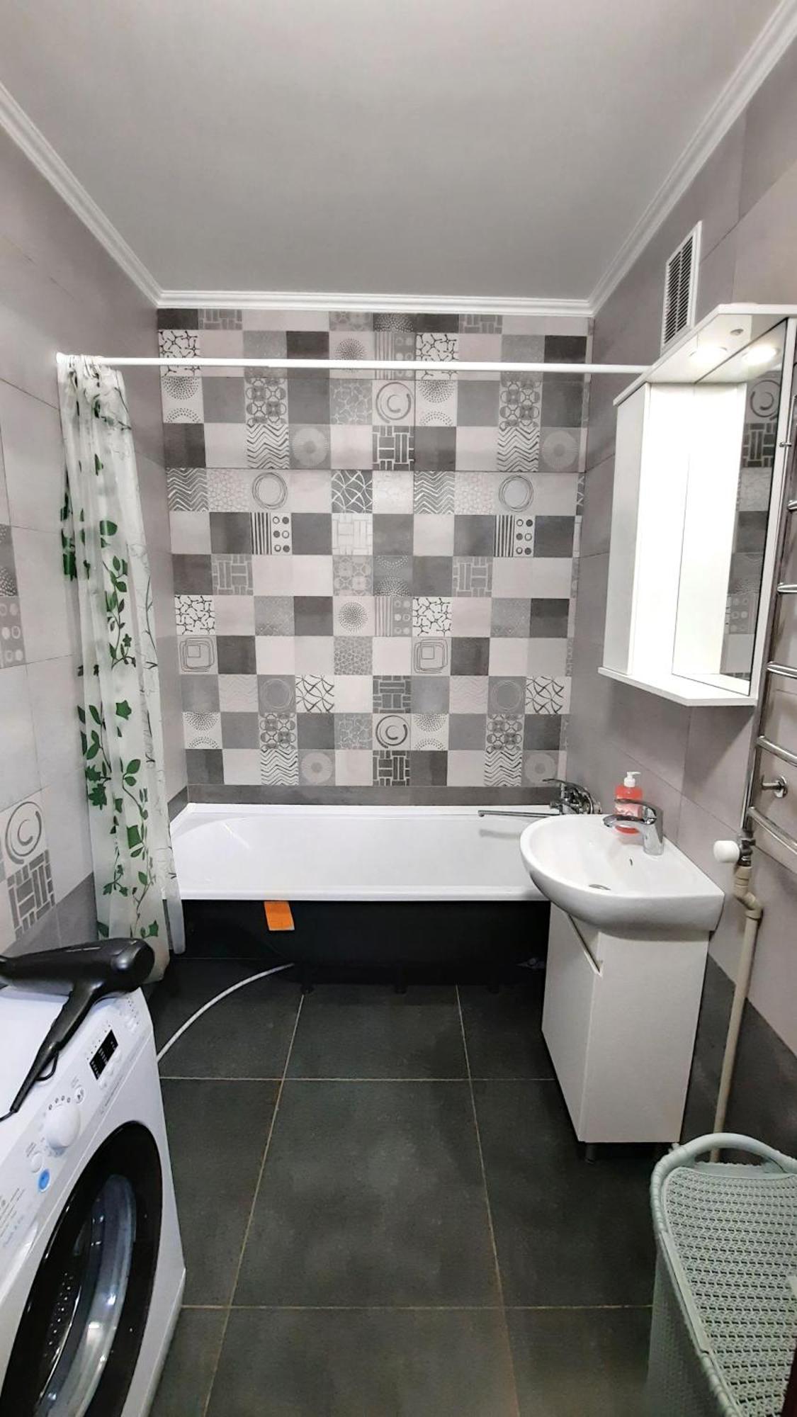 Alexapartments: 2-room Flat With 4 Beds, Ac & 24/7 Self Check-in Apartment Poltava