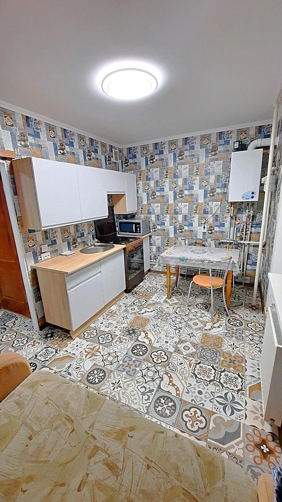 Alexapartments: 2-room Flat With 4 Beds, Ac & 24/7 Self Check-in Apartment *