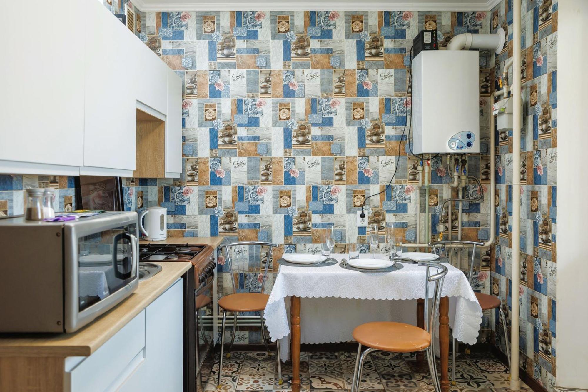 Alexapartments: 2-room Flat With 4 Beds, Ac & 24/7 Self Check-in * Poltava