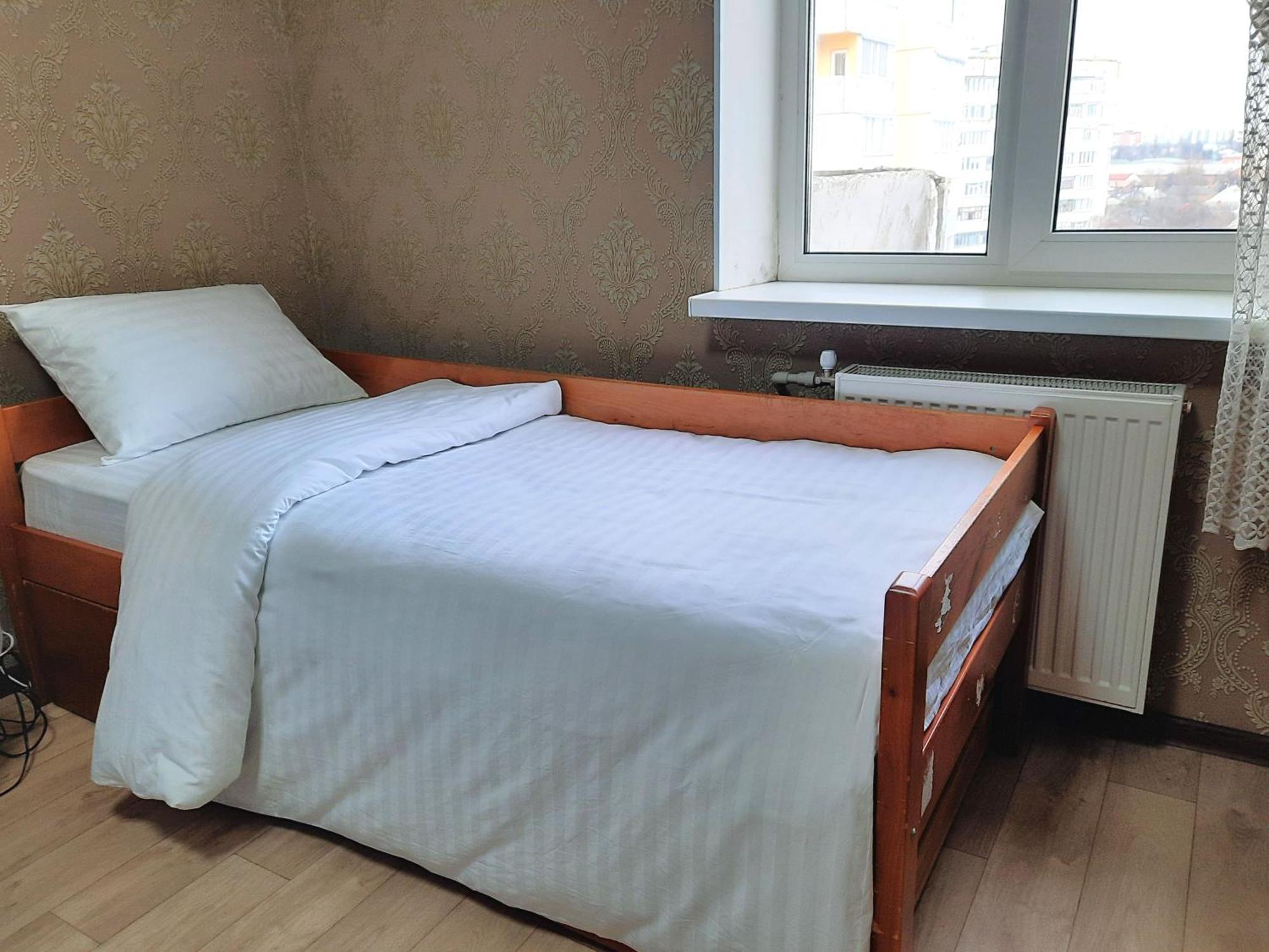 Alexapartments: 2-room Flat With 4 Beds, Ac & 24/7 Self Check-in Apartment Poltava