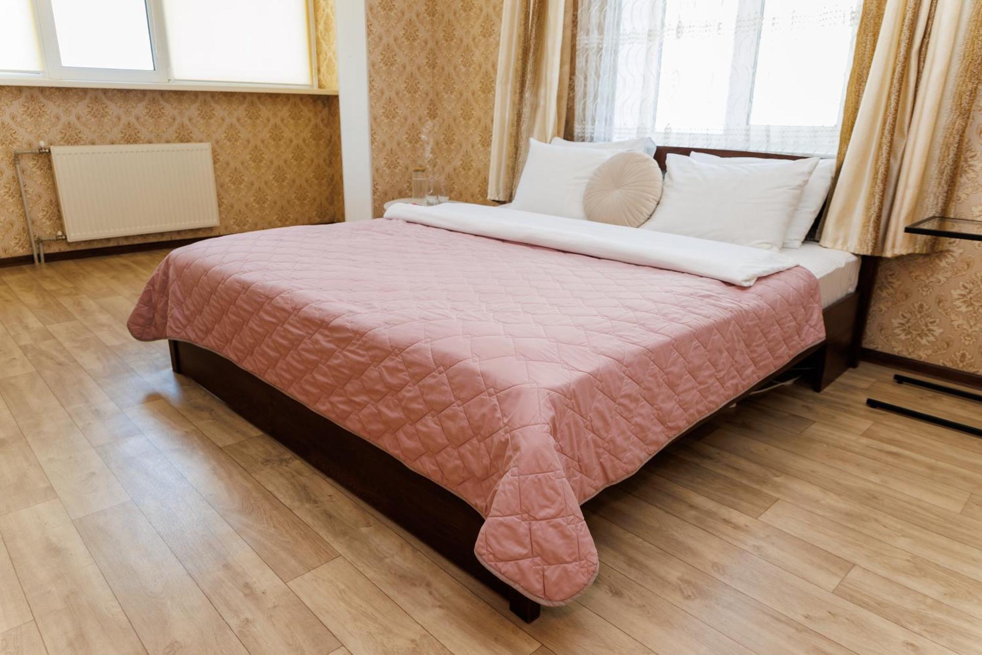 Apartment Alexapartments: 2-room Flat With 4 Beds, Ac & 24/7 Self Check-in Poltava